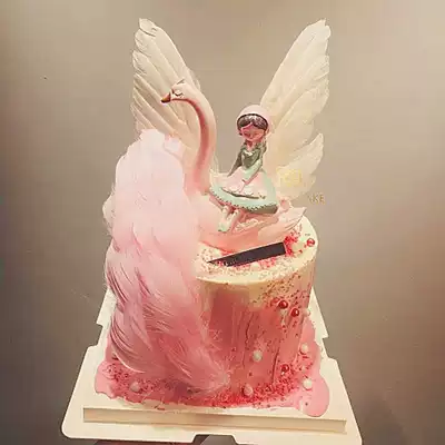 Cake ornaments swan feather ins Wind decoration pink girl heart pink flamingo Swan Girl Wedding
