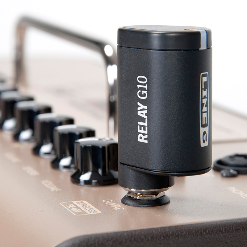 line6 line6 G10T guitar wireless transmitter fitted with mountain leaf THR speaker