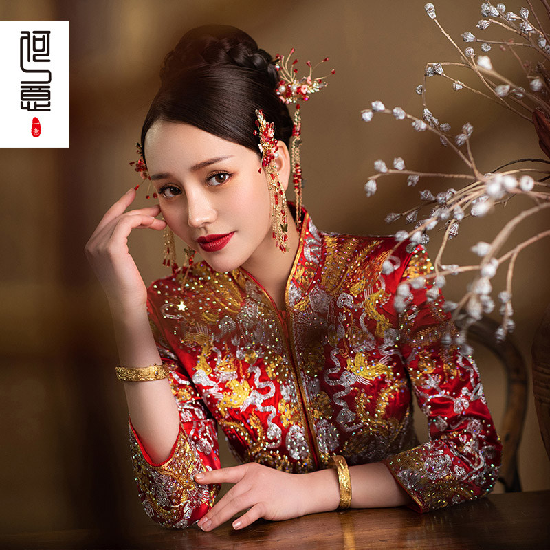 Dragon and phoenix hanging bride 2022 autumn and winter new Xiuhe clothing wedding Chinese wedding dress out of the cabinet clothing self-cultivation toast clothing
