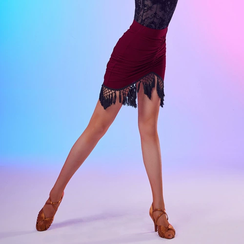 Спортивная одежда, юбка, танцующая мини-юбка, с акцентом на бедрах