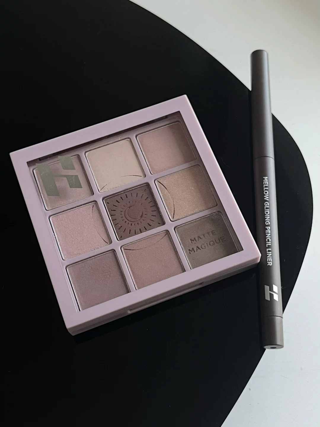 Так красиво, нежный к лепестку taro mud, розово-фиолетовые тени для век Holika Nine-color тени-палетка MOONY