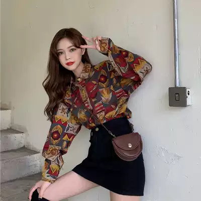 European station vitality girl wearing a Yayfeng shirt shirt top female retro Net red two-piece short skirt set autumn and winter
