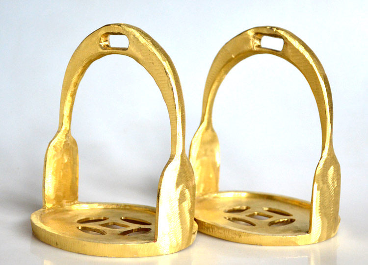 Large bronze stirrup Mongolian harness souvenir collection horse pedal a pair of saddle accessories equestrian supplies special price