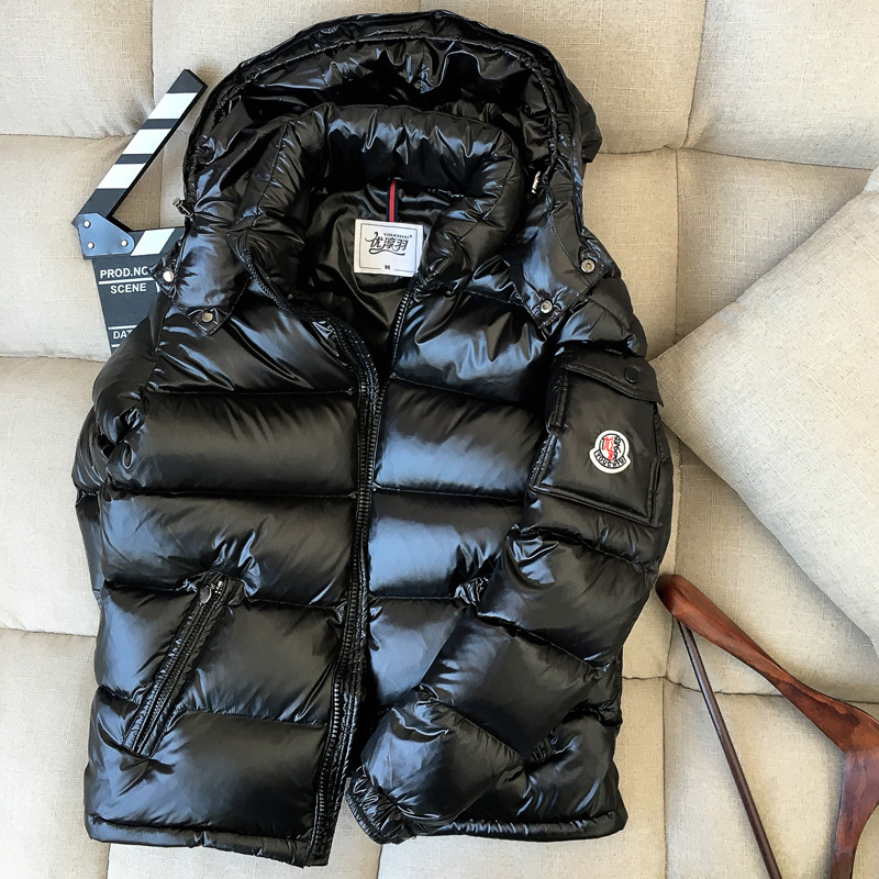 Musonmu2026 Thickened down Jacket for Men and Women, Short Style, Shiny Hooded, Extreme Cold, Super Thick, 90% White Duck down