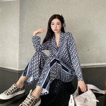 OLOEY The most important thing in life is to have a good-looking posture. Big brand D flower letter pajamas for women which can be worn outside and in the summer.