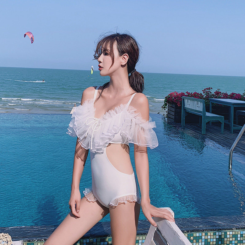 2020 net red even body swimsuit lady white ins wind supersens sexy little breasts to woo the net red fairy van bikini