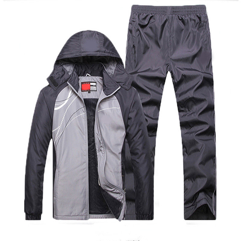 Autumn and winter new velvet thickened sports suit men's sportswear windproof warm sports outdoor two-piece winter suit