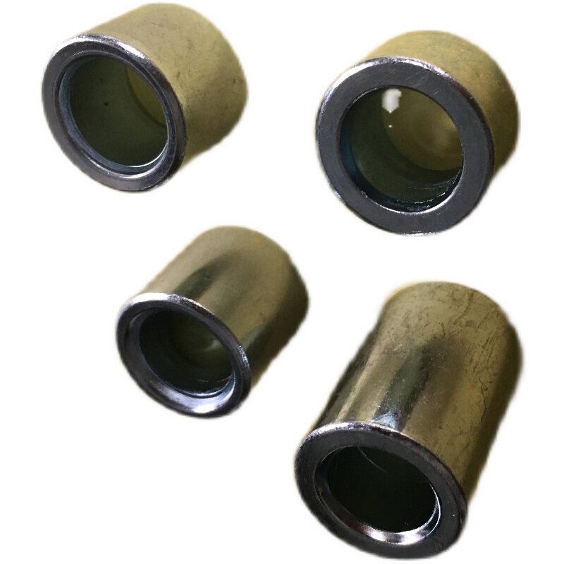 The front and rear axle shaft sleeve