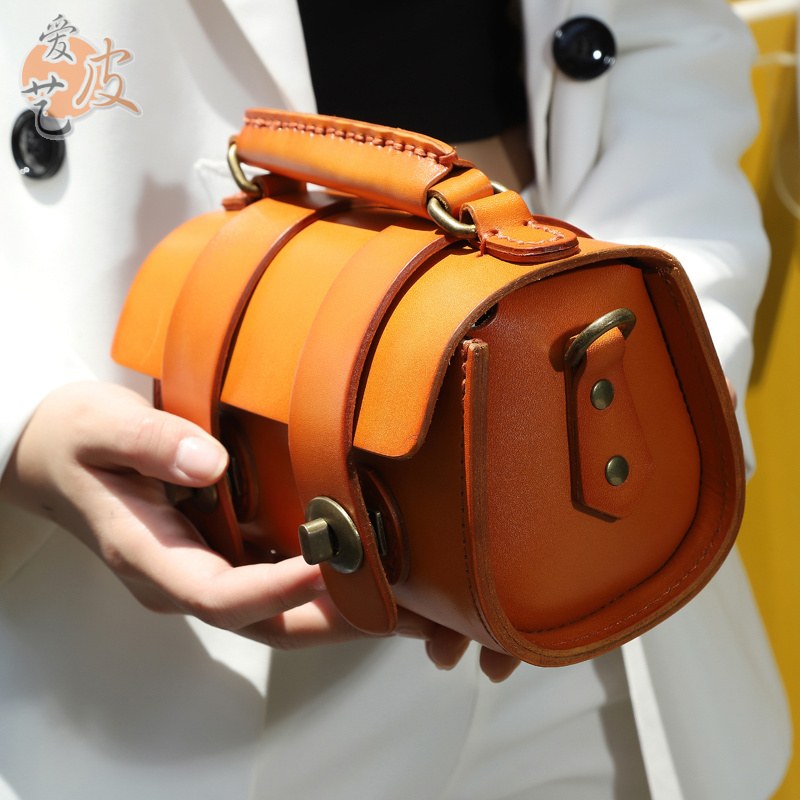 Bags 2026 New Style Bags Niche Cylindrical Bag Genuine Leather Handmade Bag Cowhide Vintage Vegetable-Tanned Women's Bag Crossbody Bag