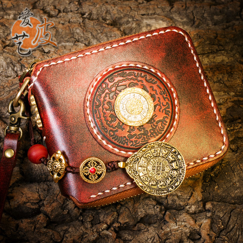 Vintage Short Wallet with Snow Lion Design, Handmade Wallet, Short Style Wallet, First Layer Cowhide Genuine Leather, Simple Design