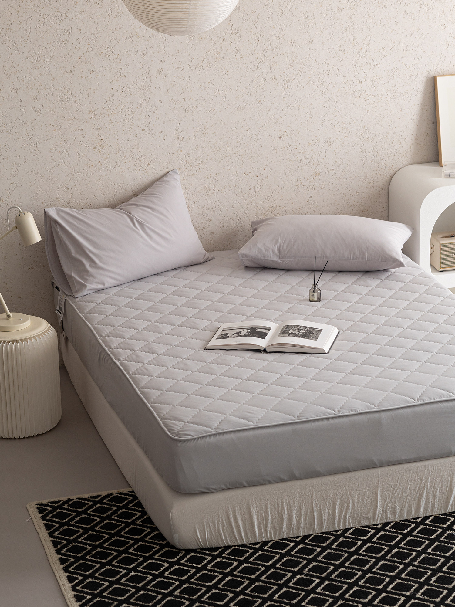 Простая натяжная простыня с хлопковым наполнителем водонепроницаемая защитная накидка с полным покрытием пылезащитный нескользящий мягкий чехол для двуспальной кровати