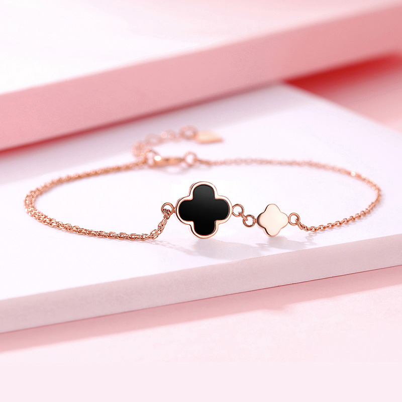 Zocai 佐卡伊 秘密花园系列 幸运四叶草 钻石贝母双面手链 主钻0.3分 天猫优惠券折后￥99包邮（￥599-500） 附GIC证书