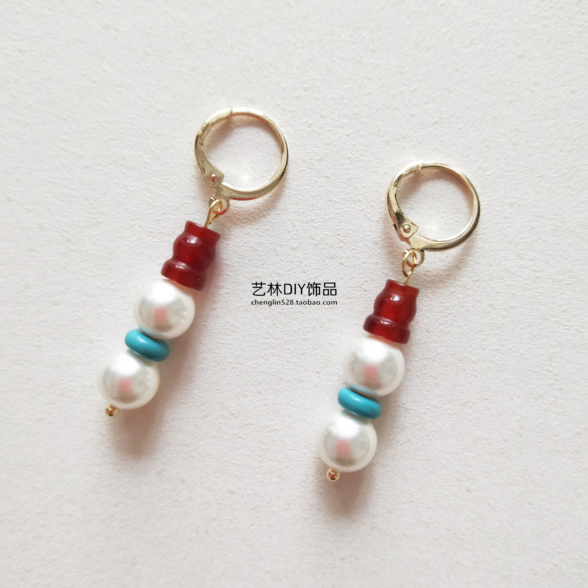 Gold-plated earrings Wu Jinyan of the same style one ear three pliers imported Shijia man-made crystal pearl retro style art forest earrings
