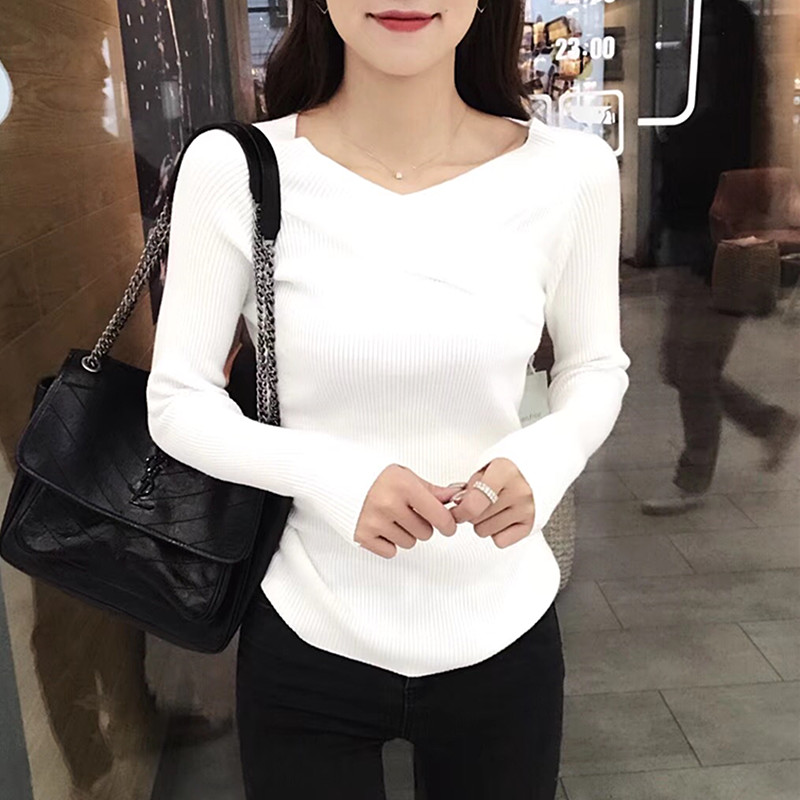 Mùa thu 2018 phiên bản Hàn Quốc mới của khí chất hai người mặc áo trễ vai v cổ Slim là áo len mỏng chạm đáy áo len nữ áo len cổ cao