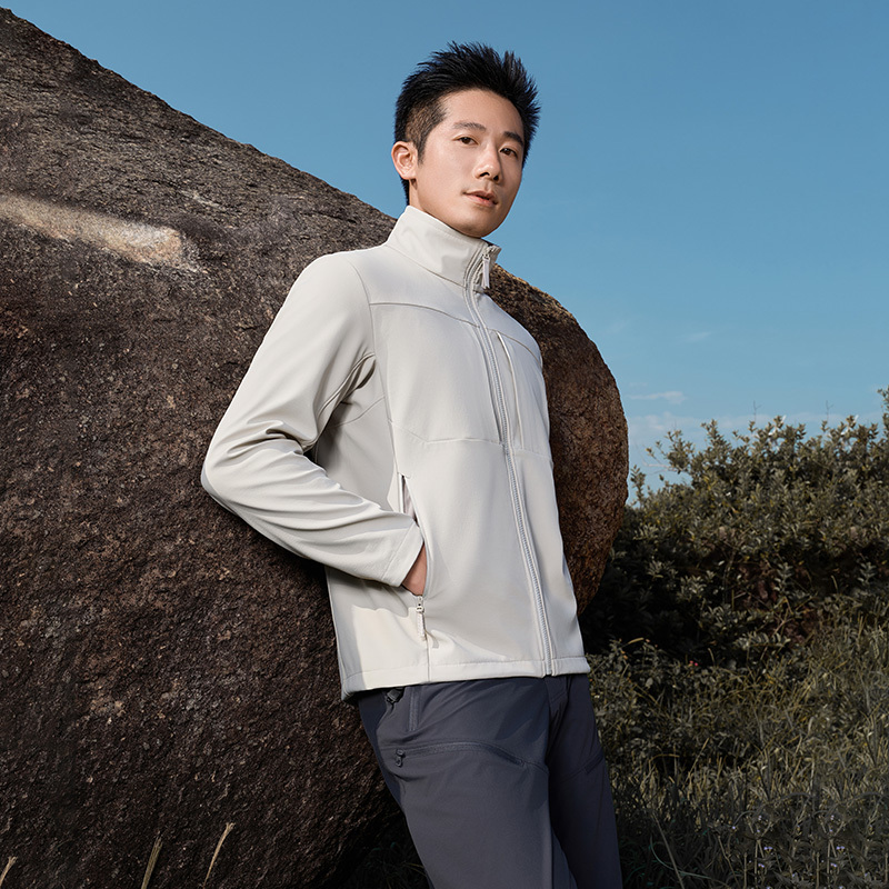 Outdoor Lightweight Soft Shell Jacket for Men, New Spring and Autumn Style, Windproof, Water-Repellent, Mountaineering, Hiking, Warm, Thin Fleece Jacket