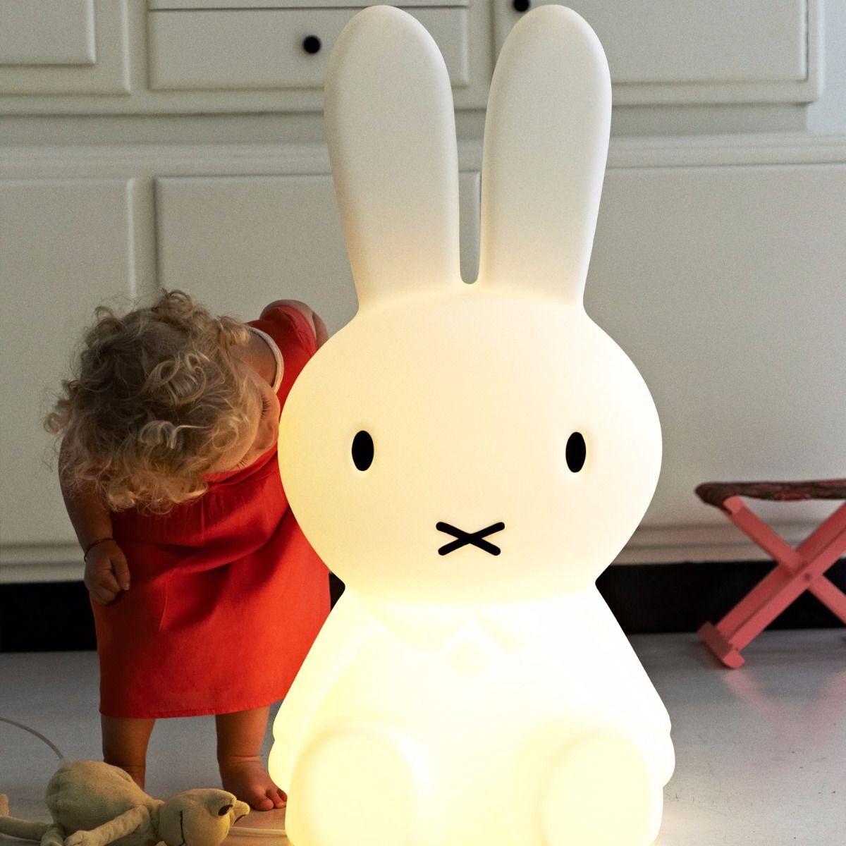 Dutch Mr Maria Miffy rabbit table lamp Children's room bedroom floor lamp Miffy bunny lamp