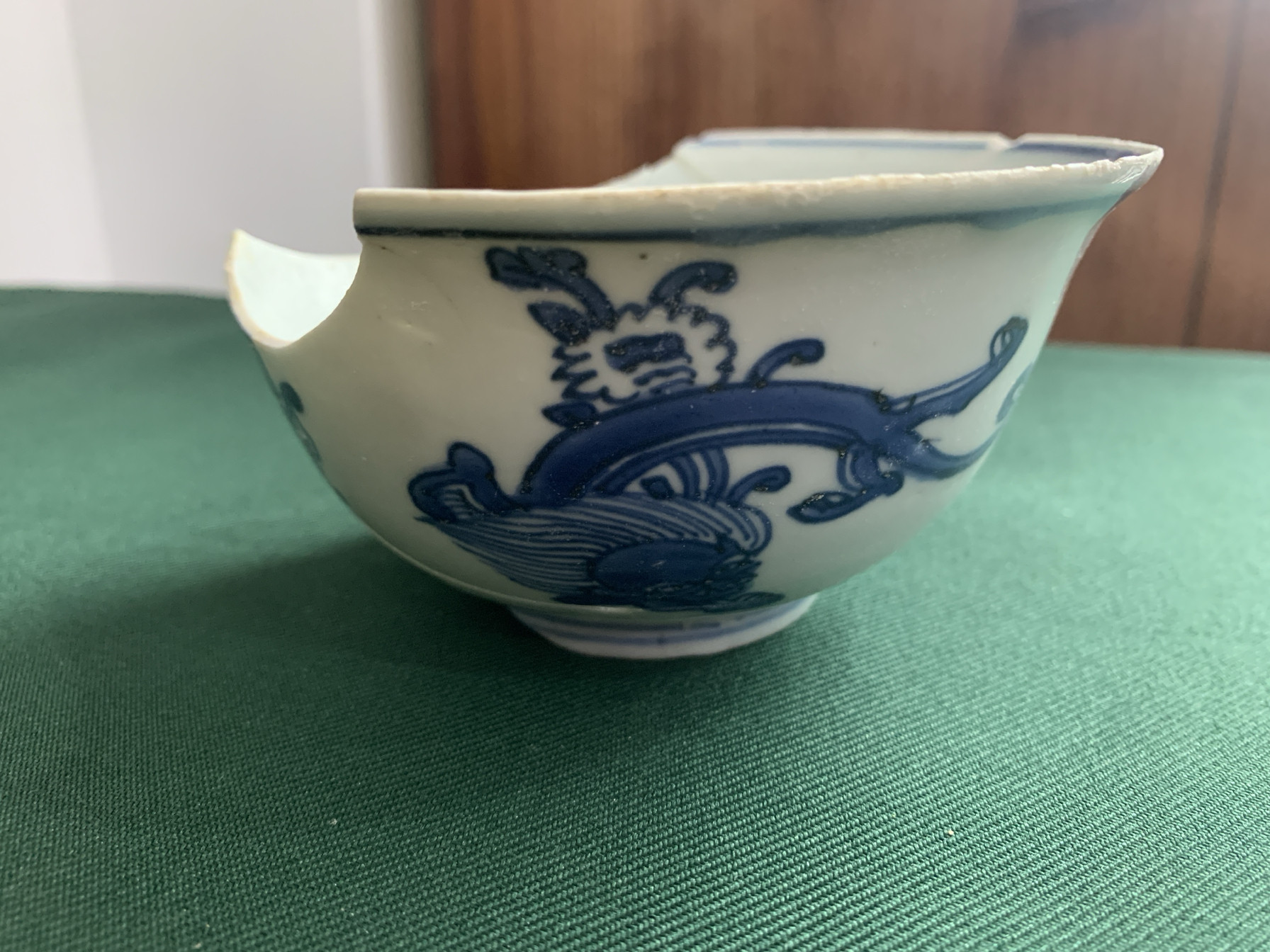 晚明开门青花螭龙纹碗品相如图可做标本可修复年份好