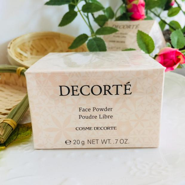 South Korea duty-free shop Dake AQMW white sandalwood dance butterfly velvet powder honey powder 20G