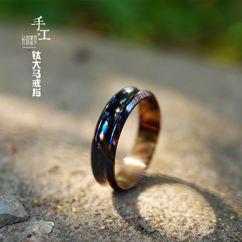 Titanium horse ring metal exquisite blue titanium big horse scratch resistant rust ring men and women couple gift
