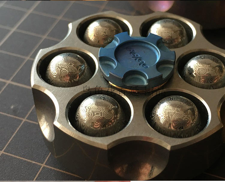 Fidget spinner - Ref 2615379 Image 32