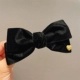 Черная заколка для волос