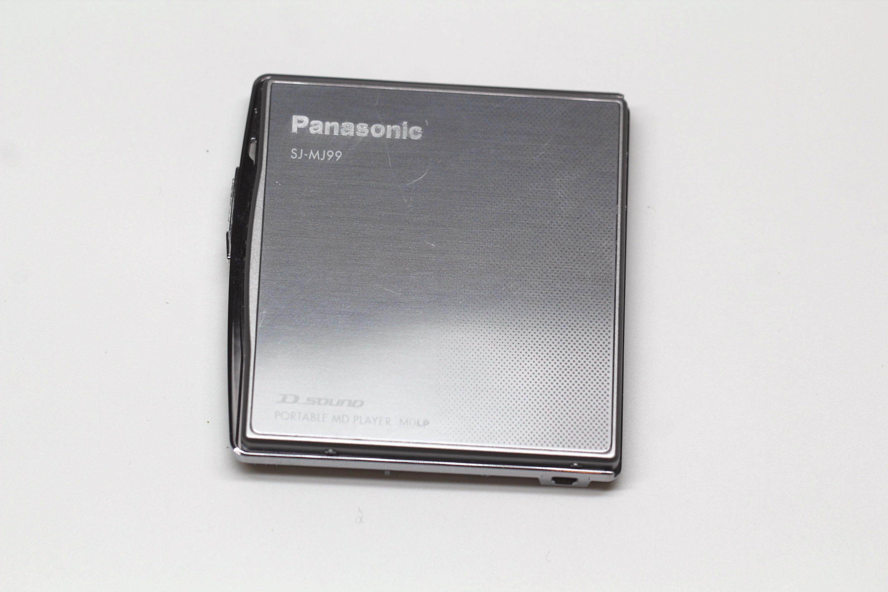 H1370 Panasonic パナソニック SJ-MJ99 D.SOUND PORTABLE MD PLAYER