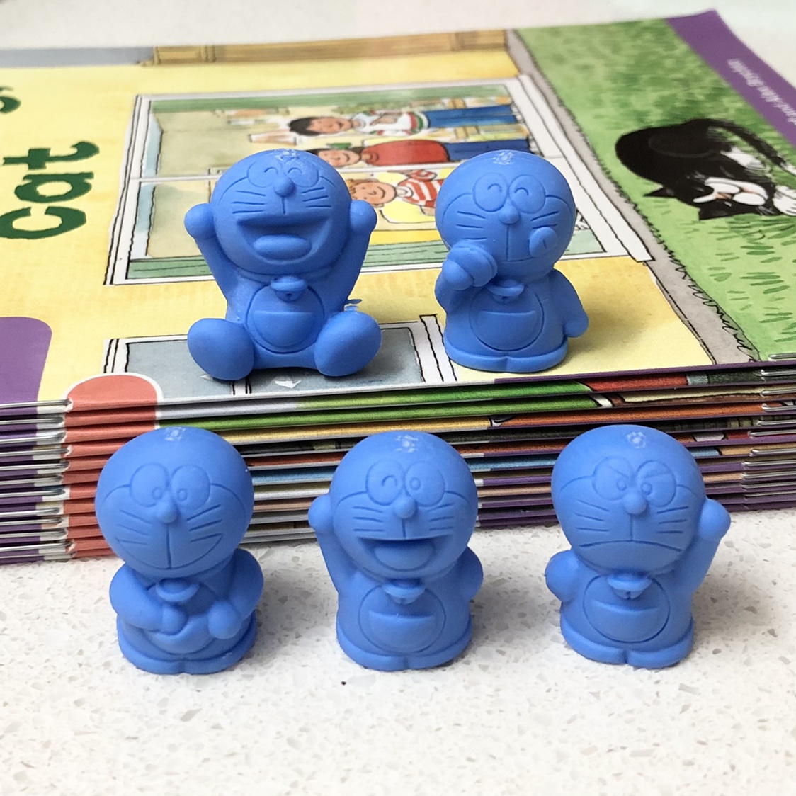 The Jedi Antiques 1999 Japan's Fgenuine, A Dream rubber paparazzi in blue