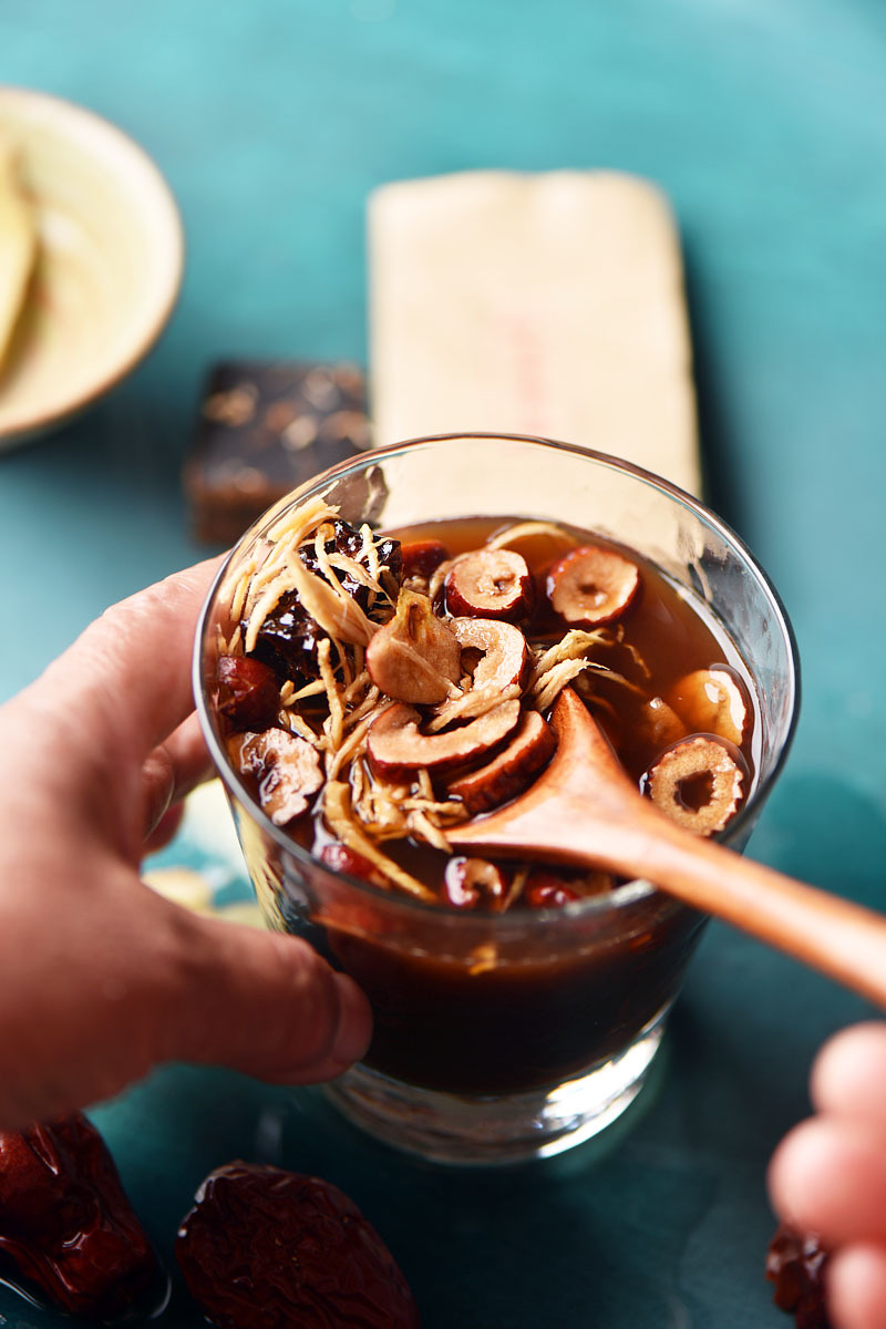 (Brown sugar ginger jujube tea)Physiological period ginger sugar tea bag red dates Brown sugar ginger tea Old ginger ginger ginger juice Ginger mother tea