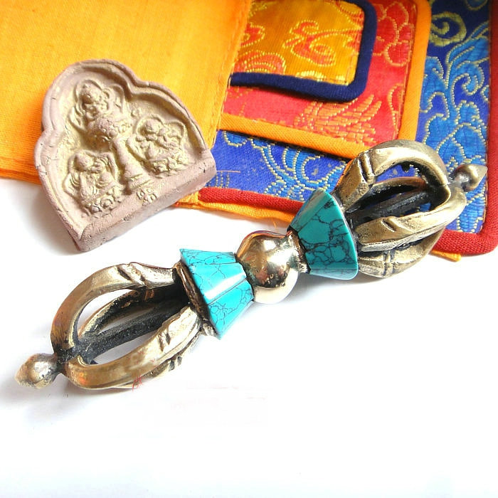 Tibetan Buddhism Nepal handmade brass inlaid turquoise dharma instrument Five-stock Vajra drop magic pestle Vajra peg