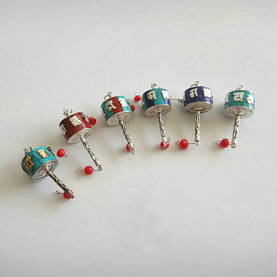 Nepal Tibetan decorated by hand Six words true to the cylinder pendant national wind pure bronze item pendant earrings Diy can turn