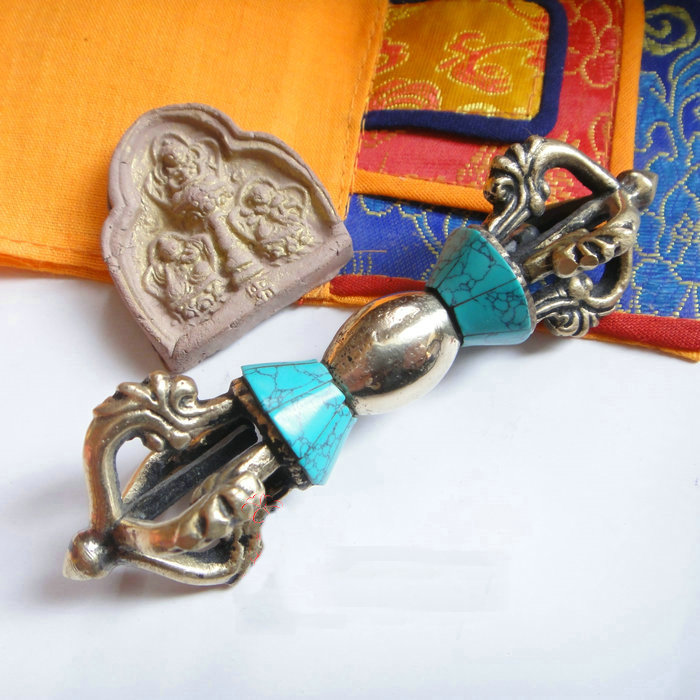 Tibetan Buddhism Nepal handmade brass inlaid turquoise dharma instrument Five-stock Vajra drop magic pestle Vajra peg