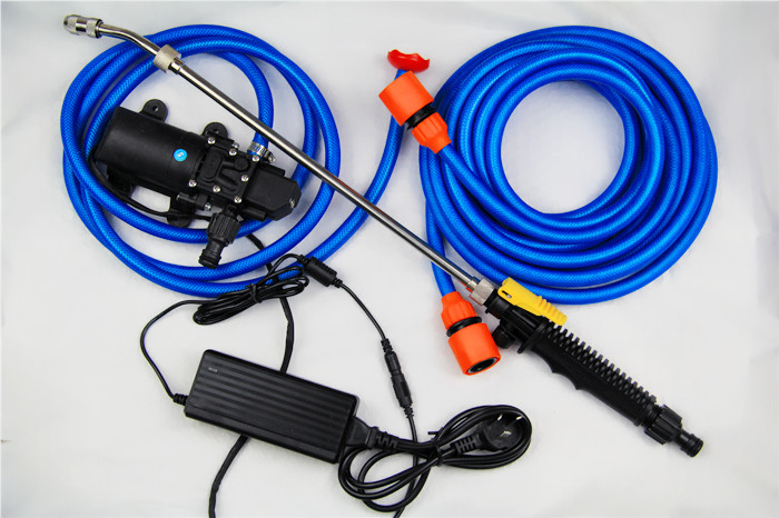 Specialized stretching water gun air conditioning machine high pressure water pump micro - electric 220V ro - 12V flue fume machine wash car