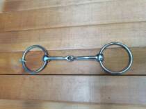 Horse bit O-shaped horse bit saddle accessories horse back edge harness