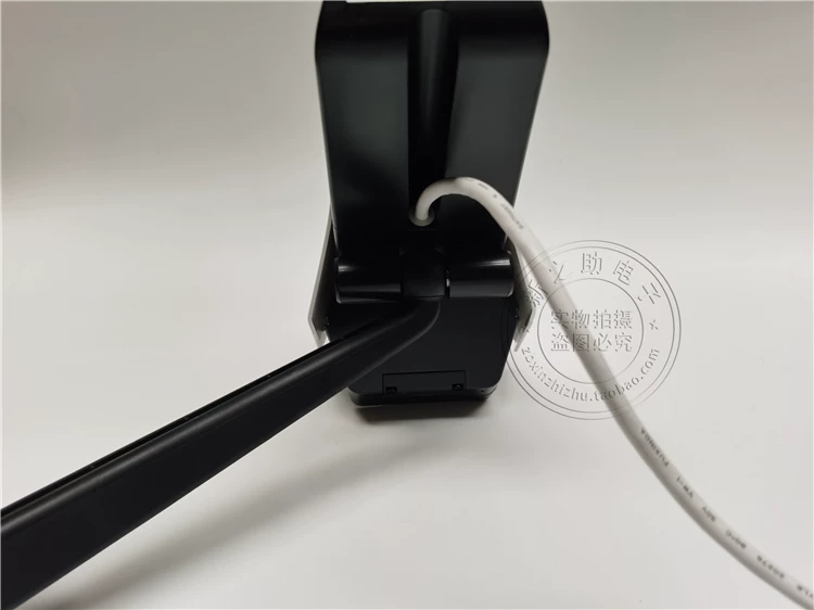 TP-LINK [TL-IPC586FP-A 8 МП, 3х кратное зоом, двойной свет, полноцветный PoE цилиндр видеокамера]