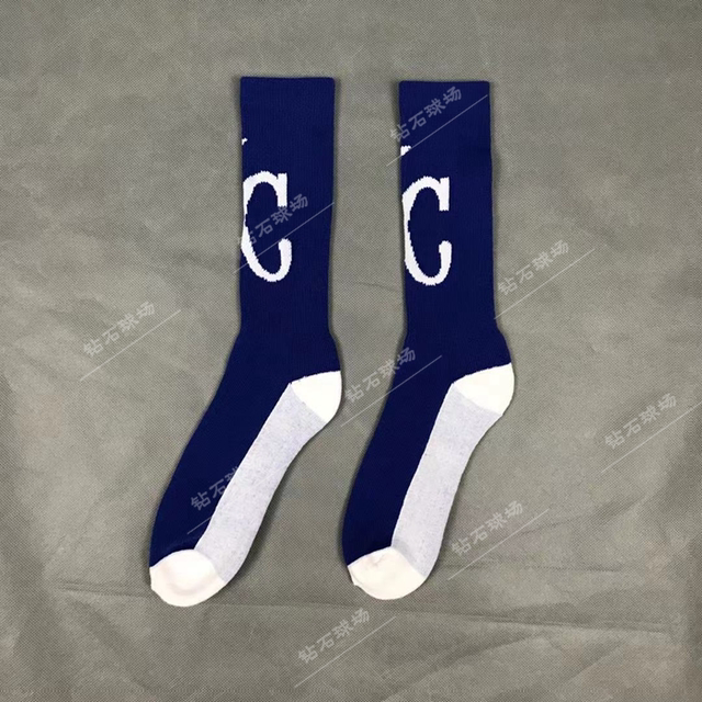 Major League Baseball Yankees Dodgers Roller Skating Basketball Socks Sports Socks ຜ້າຂົນຫນູຍາວກາງຫນາຫນາ ຖົງຕີນເບດບານ