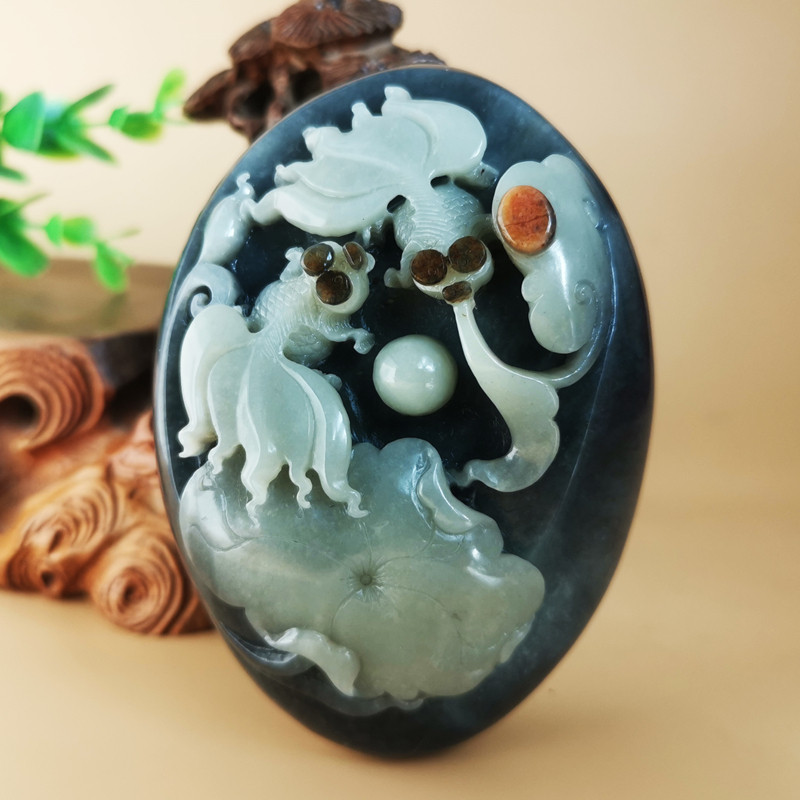 Xinjiang 2021 winter seed material ink jade blue and white hand handle pieces small ornaments boutique collection level appraisal live broadcast room
