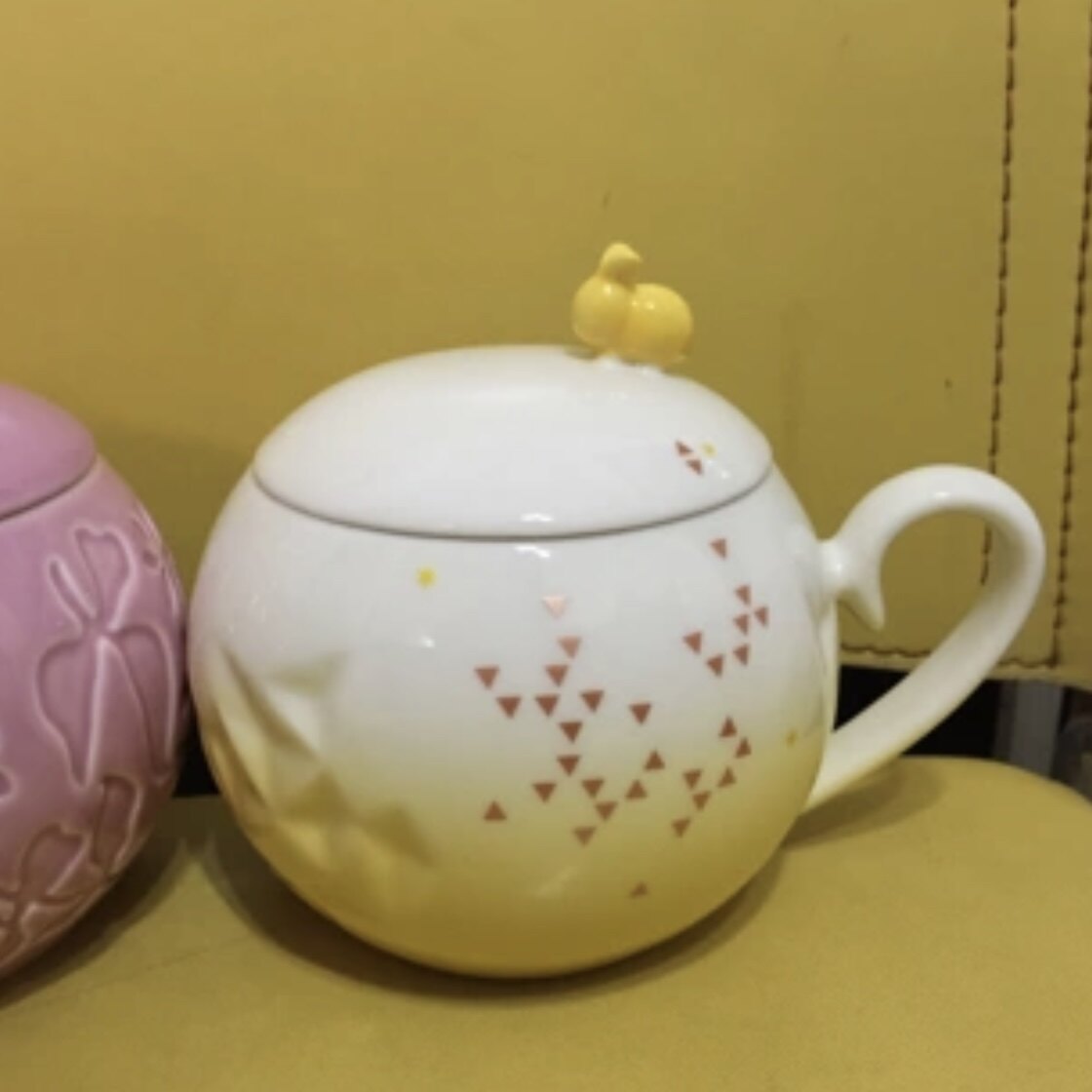 Spot Starbucks 2015 Mid-Autumn Moon Walk Yellow Jade Rabbit Mug 12oz