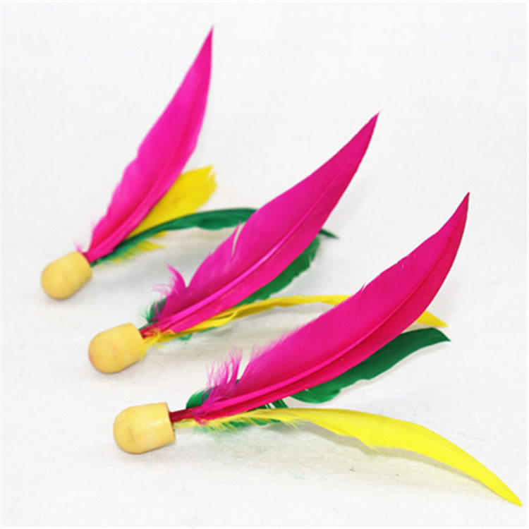 Sanmao cricket board badminton racket special children's entertainment High elastic Sanmao shuttlecock 10 sets of Sanmao shuttlecock