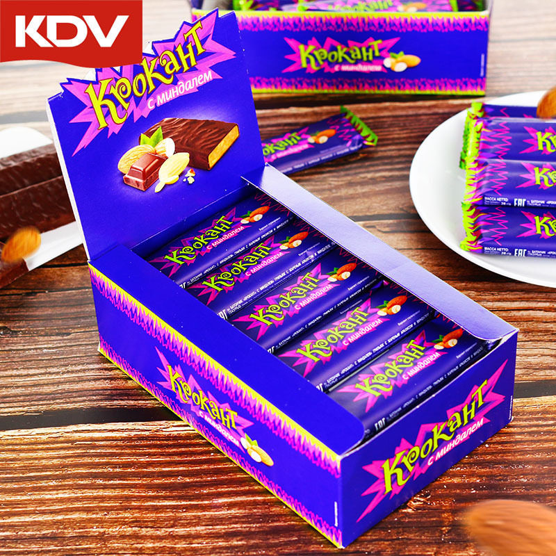 Russian purple sugar chocolate peanut sandwich pasta butter imported snack KDV brown bear sweets 25 700g