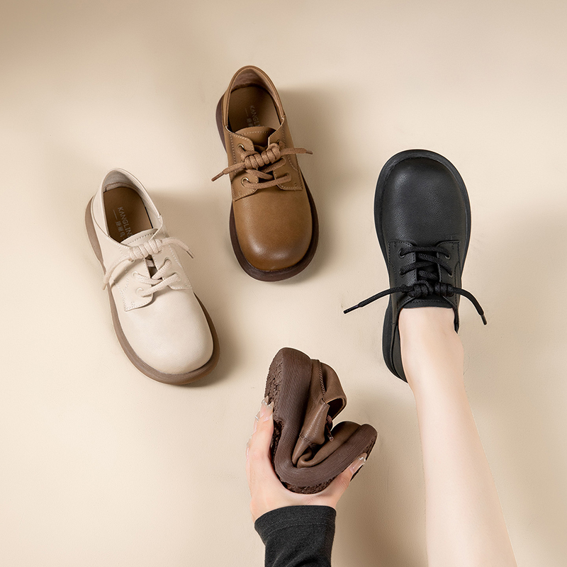 Genuine Leather Soft-Soled Women's Sports and Casual Shoes for Middle-Aged and Elderly Women, Comfortable and Not Tiring, Lightweight Women's Shoes, 2026 Spring and Autumn Models Genuine Leather Soft-Soled Women's Sports and Casual Shoes for Middle-Aged and Elderly Women, Comfortable and Not Tiring, Lightweight Women's Shoes, 2026 Spring and Autumn Models