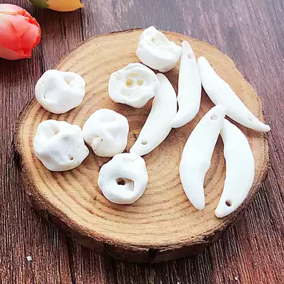 Baby pregnant women ward off evil shock pin newborn baby child safety brooch peach wood dog tooth pig surprise bone DIY accessories