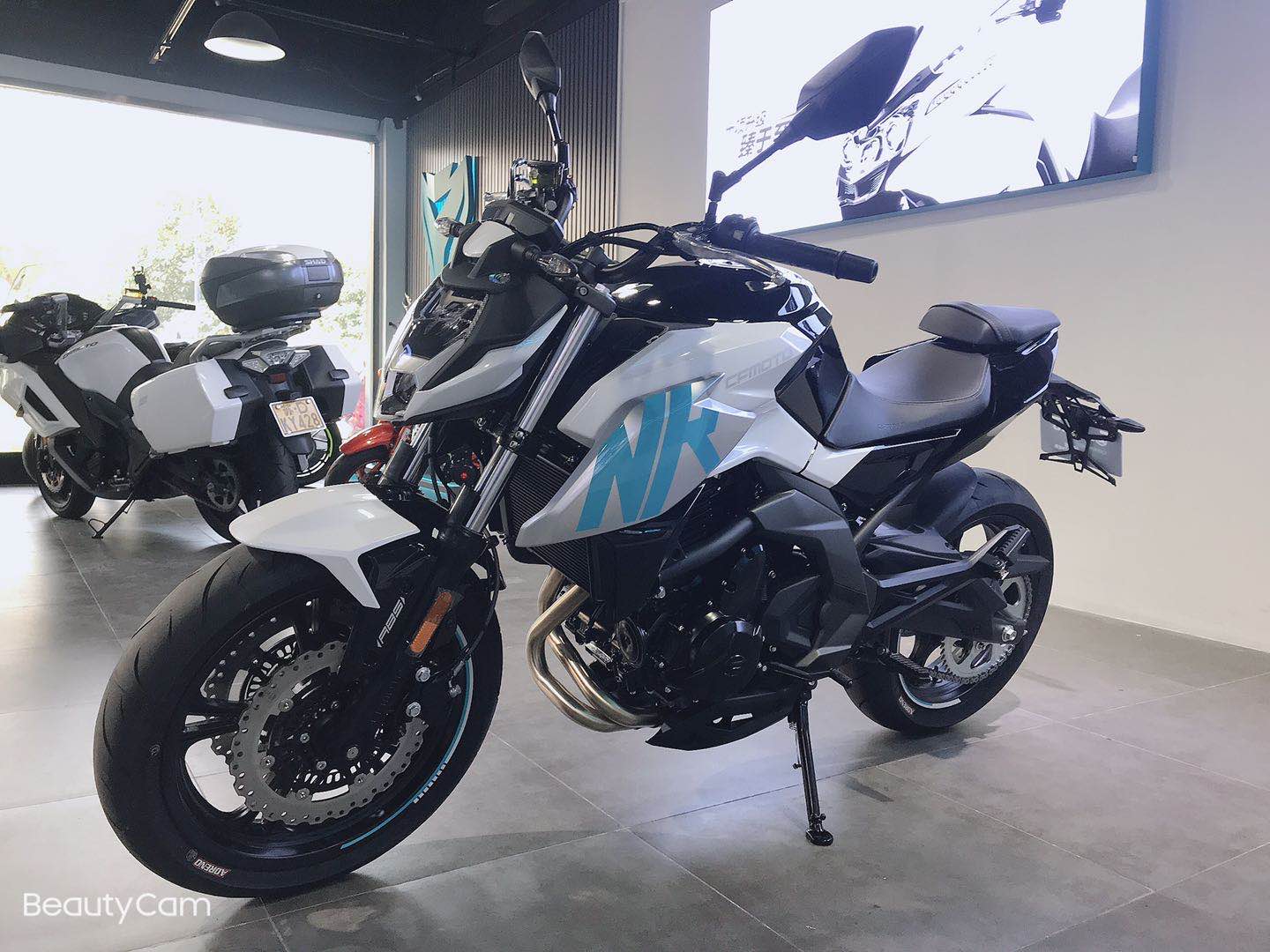 Chunfeng Nk400 Street Car New Version Of The Country Four Version Of The Double Cylinder Water Cooled Electric Injection Large Displacement With Abs With Gps Positioning