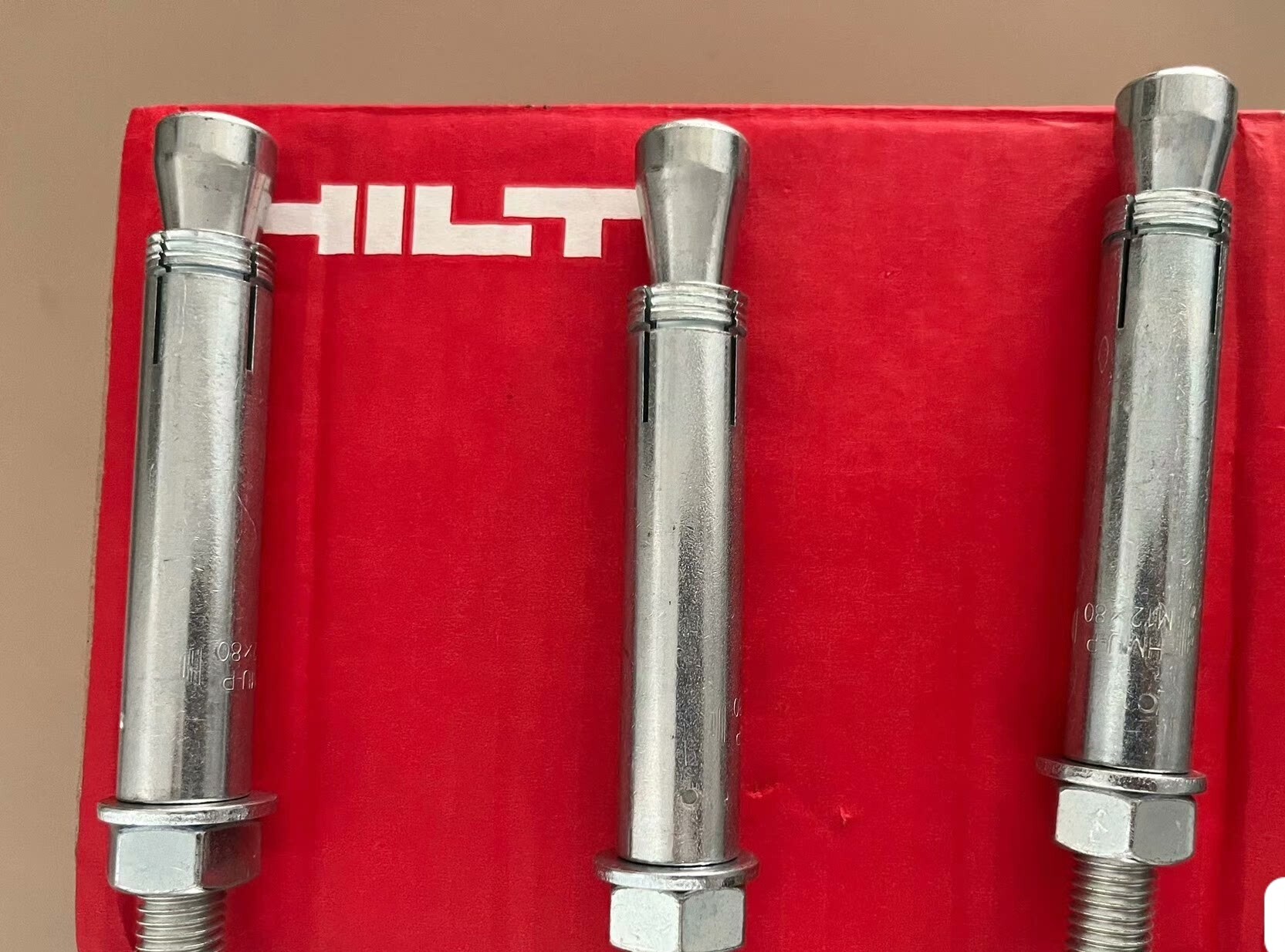 Болт расширительный 喜利得后扩底锚栓机械锚栓扩底锚栓金属锚栓幕墙锚栓