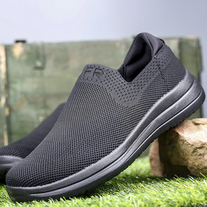 Jihua 3544 new fire CFR cloth shoes home leisure walking black ultra-light convenient one pedal old Beijing