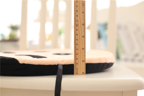 Phim hoạt hình Crayon nhỏ Ghế mới Đệm văn phòng Dễ thương Đệm Ghế ăn Mat Sofa Mat Ghế học sinh Đệm nệm lót ghế gỗ giá rẻ