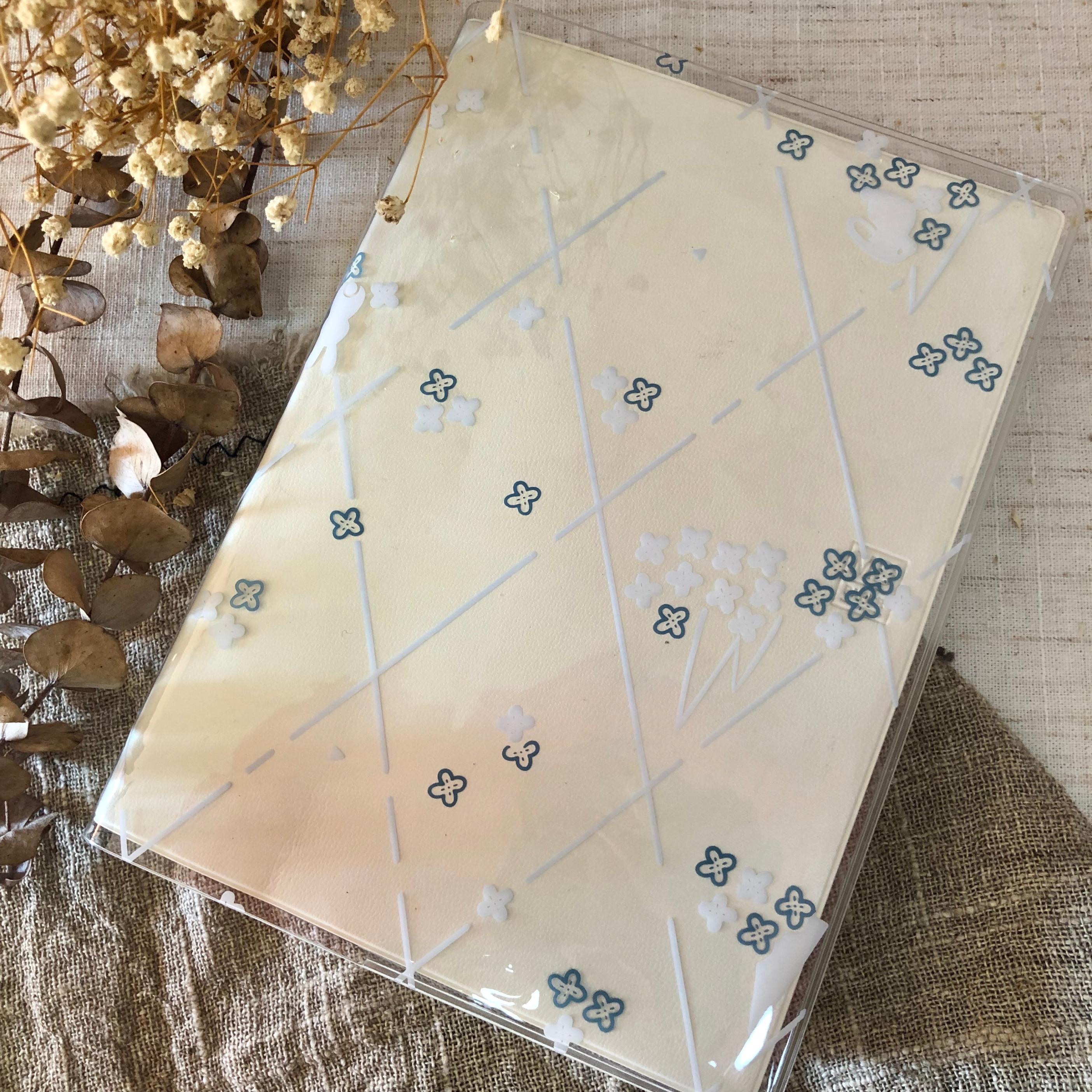 Flower and wind rabbit PVC book coat protection sleeves A5 A6 hobo afterwhite apply