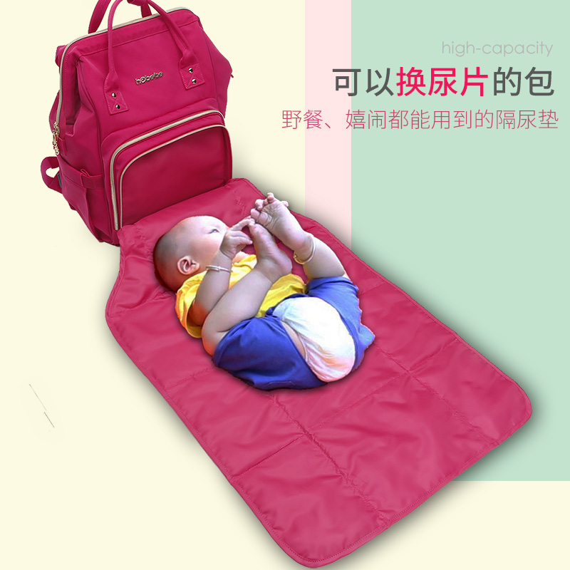 Milk powder shoulders super large capacity female baby out to store 2018 new super light Japanese mommy backpack