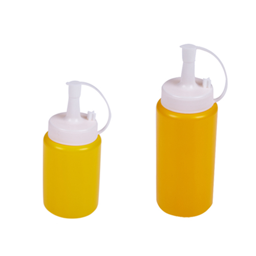 South Korea Import of yellow Sauce Bottle Salad Sauce Bottle Sauce Bottle Oil Pot Plastic Sauce Bottle PE Seasoning Pot