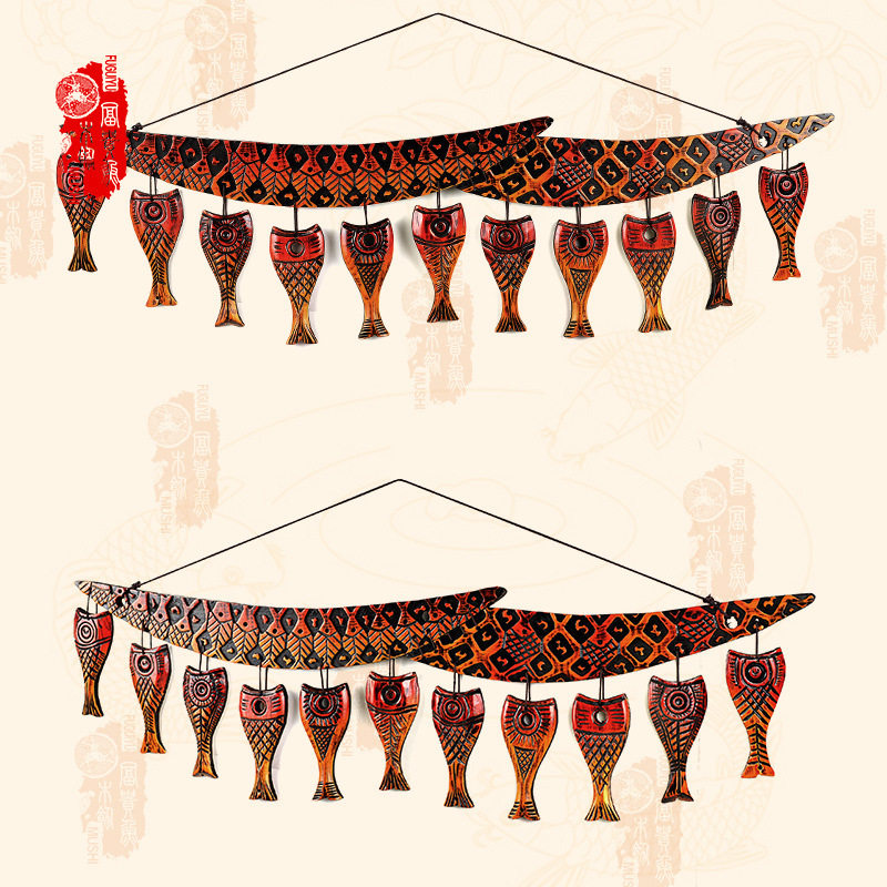 Chinese style wood carving craft gift pendulum decoration Lianfish wall decoration year-year hanging decoration home shop Merchants and Feng Shui Feng Shui Furnishing