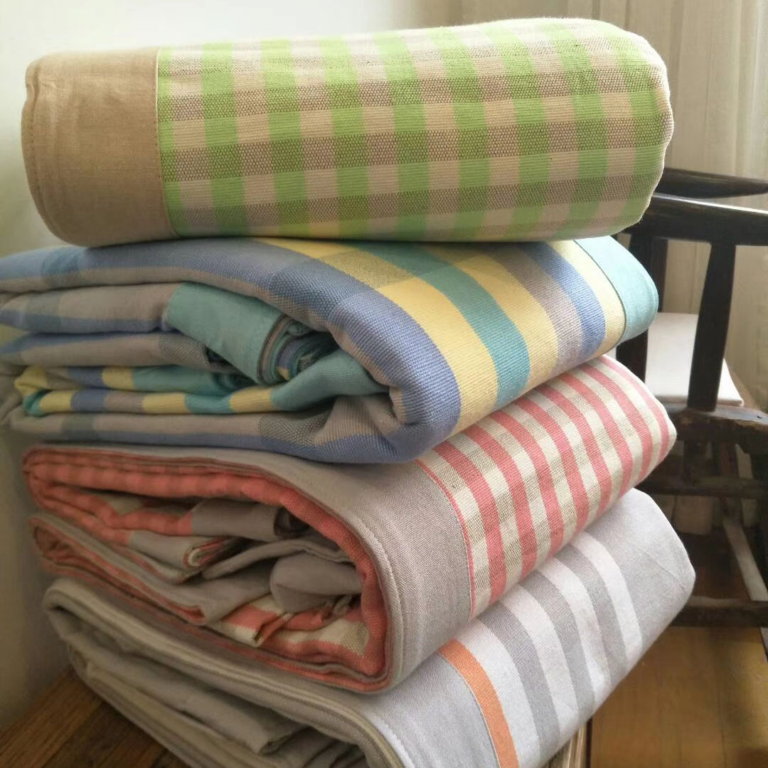 The elder Liu's family is also based on a batch price new and thickened series of coarse cloth cold mat three sets of 1 5 m bed